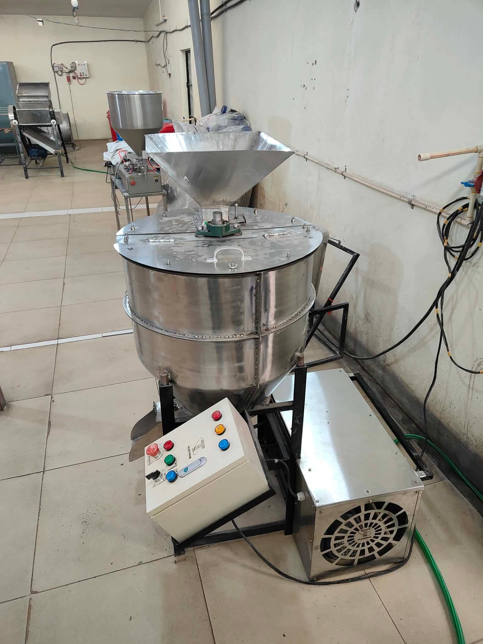 Industrial Vertical Feed Mixer Machine